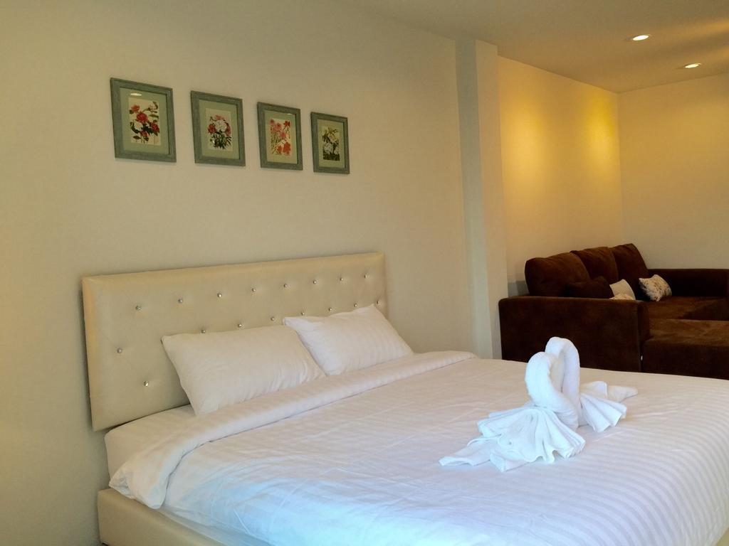 Hostel 108Beds Si Racha Exterior foto